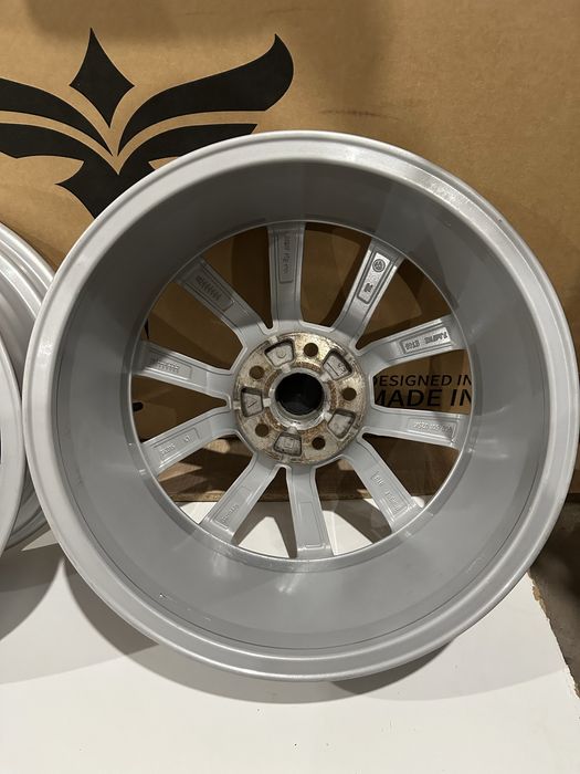 Диски Skoda 17 7j et45 5L0601025K