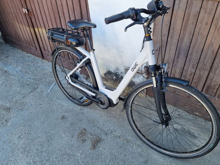 Elektryczny rower holenderski Qwic