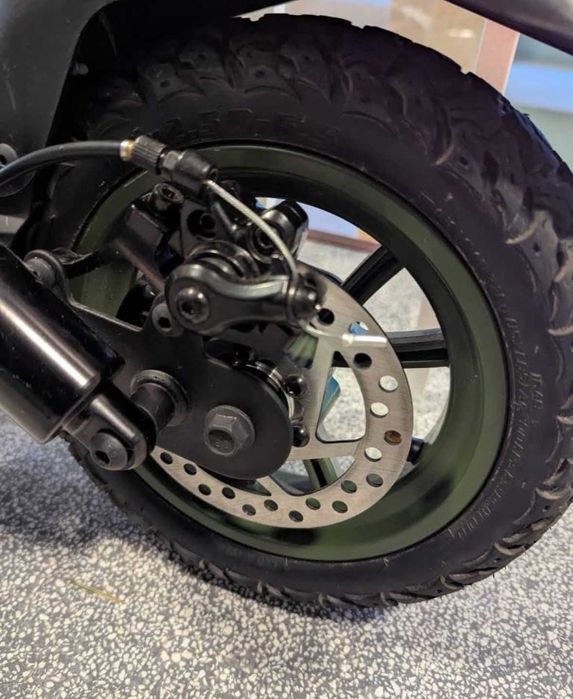 E-Scooter Adventurer Jeep