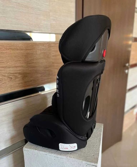 Автокрісло 1-12 років універсальне tilly 9-36 з бустером