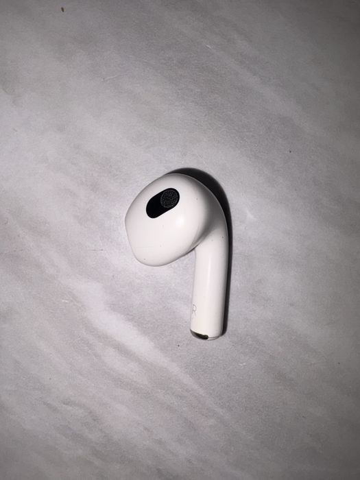 Airpods 3 Lighting