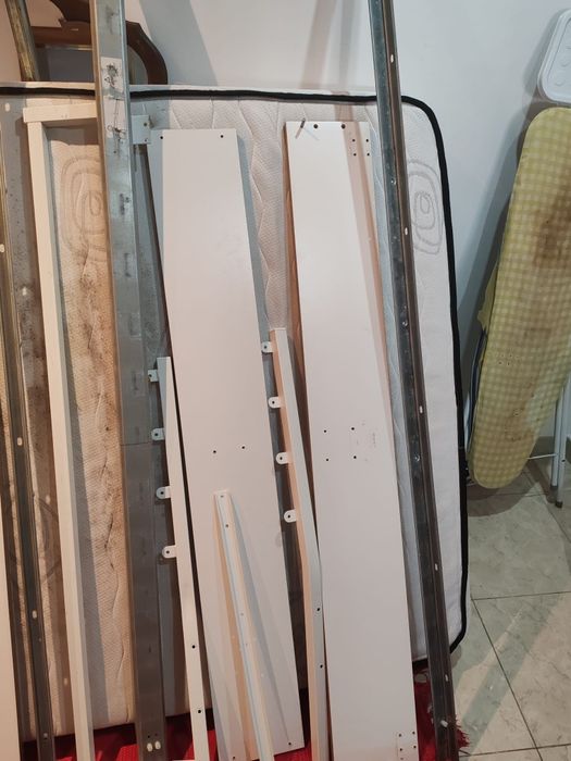 Conjunto de estrado e colchão