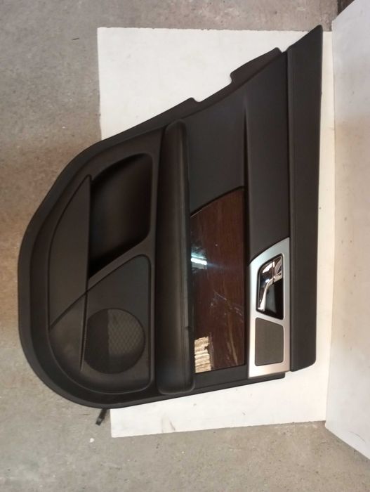 Quartela de porta tras esquerda e direita Jaguar XF250