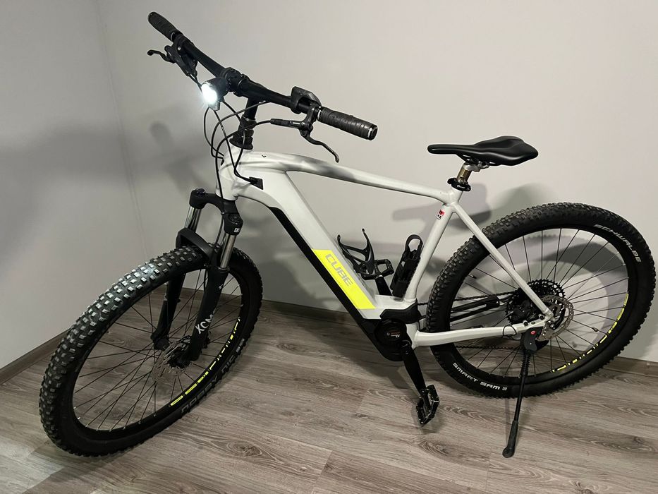 Велосипед електричний