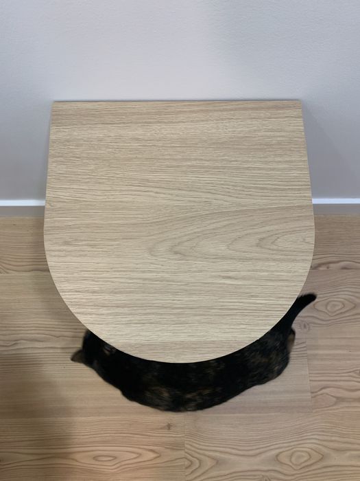 Mesa de apoio cor madeira