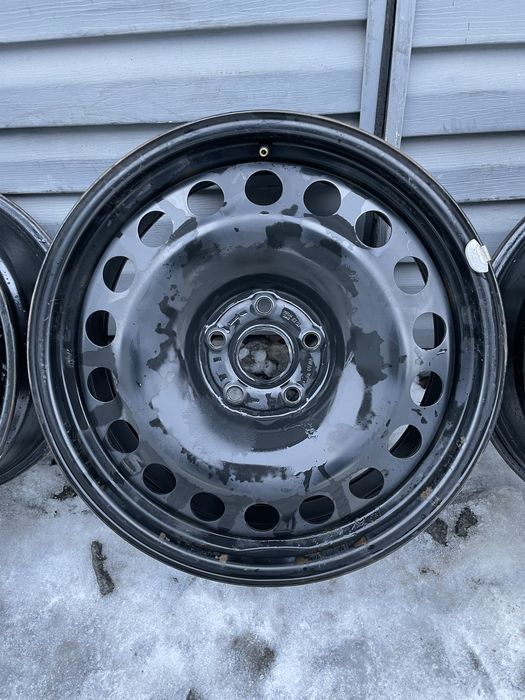 Комплект металевих оригінальних дисків Volkswagen 5/112 R18