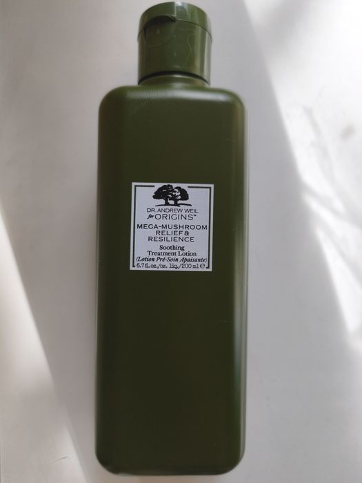 Лосьйон для очищеня обличчя Origins Dr.Weil Mega-Mushroom Relief & Resilience Soothing Treatment Lotion 200ml  (або набір 2 шт по 200 мл 900 грн)
ОРИ