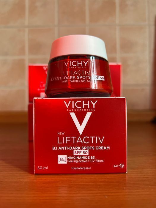 Крем Vichy LiftActiv B3 ( B3+ Ніацинамід) SPF 50+ (є опт)