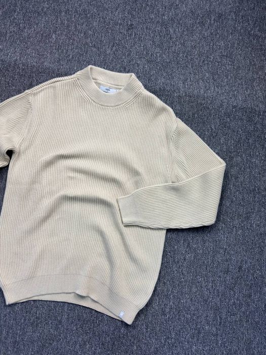 Свитер Minimum оригинал Размер М