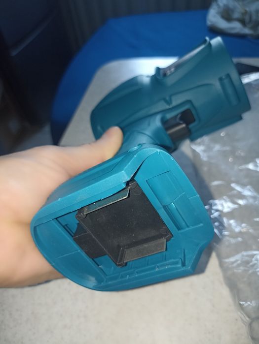 Повітродувка акумуляторна