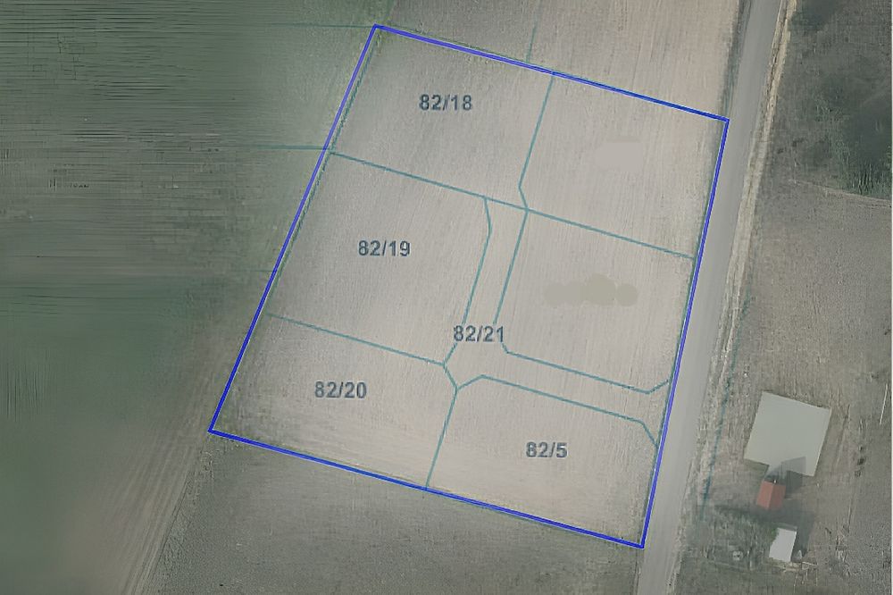 Sprzedam działki budowlane bezterminowe WZ