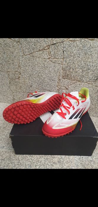Chuteiras de futebol adidas F50 Club turf