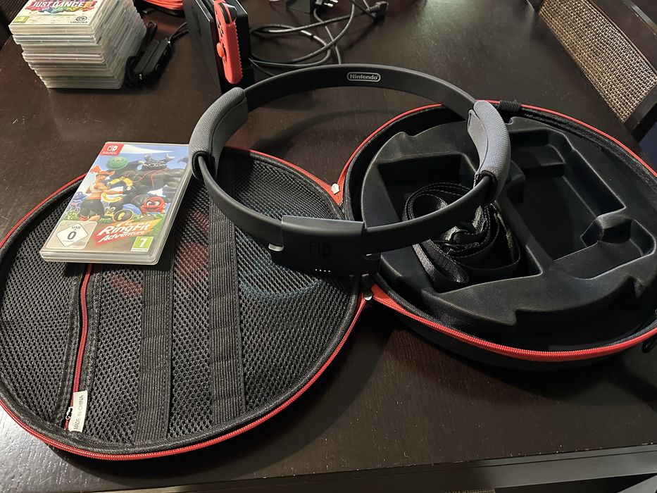 Consola Nintendo Switch completa em caixa