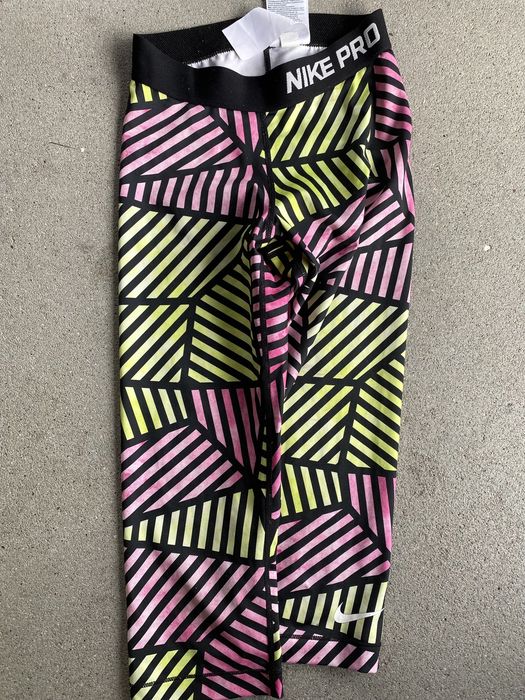 Legginsy Nike rozmiar XS