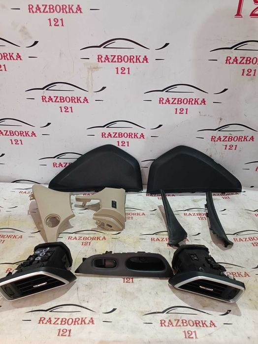 Nissan Rogue обшивка салону  потолок разборка