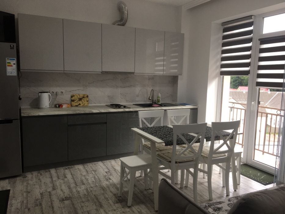 Апартаменти в Поляна Сонячне Закарпаття Varos