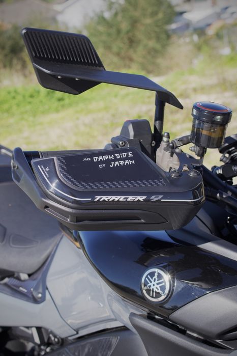 Yamaha Tracer 9 GT+ 2024 com material