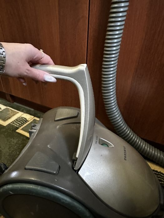 Пилесос Samsung робочий/ з турбощіткою / з мішком