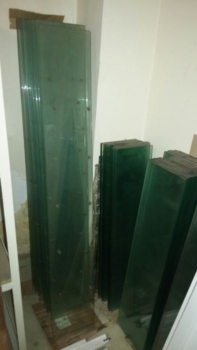 РОЗПРОДАЖ -70% вікна стеклопакети в німецькому профілю Rehau нові,скло