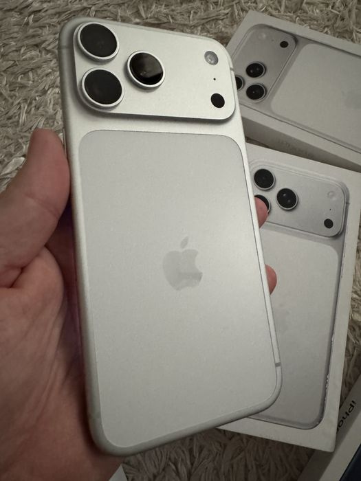 iPhone 17 Pro Max 1TB White ! 1 цикл Полный комплект