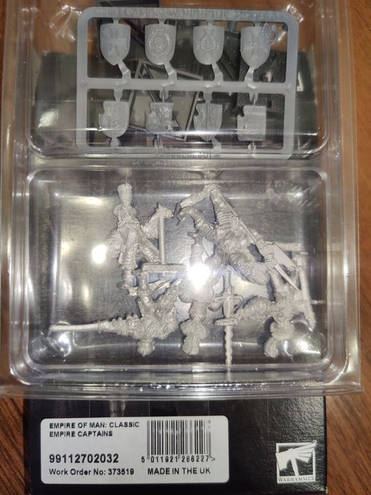 Фігурки металеві warhammer