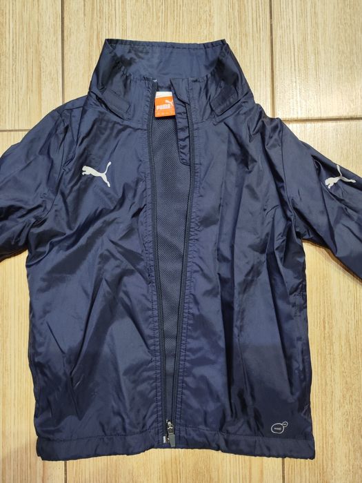 Куртка вітрівка Puma для хлопця 8 років