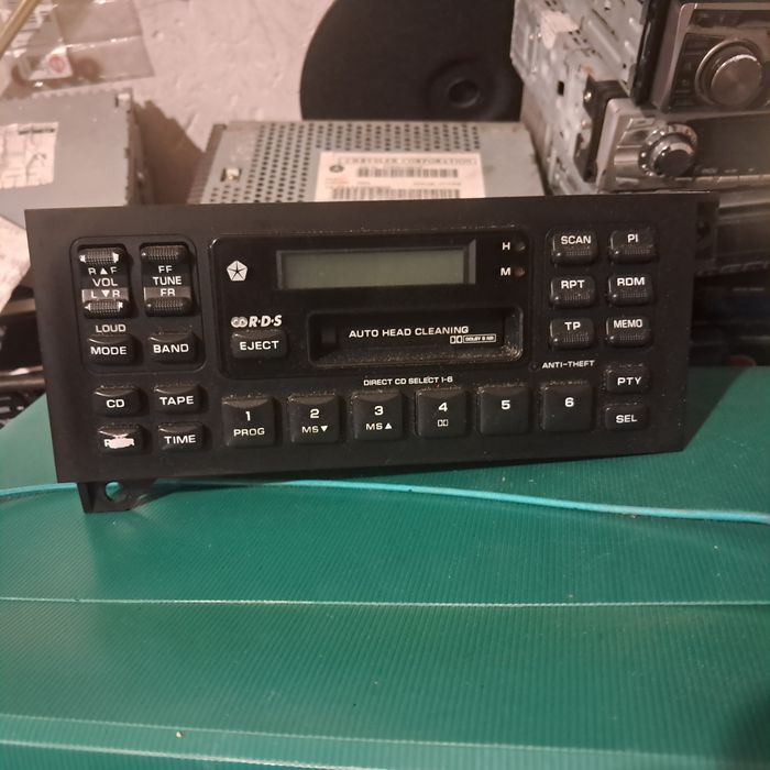 Radio jeep grand cherokee xj
