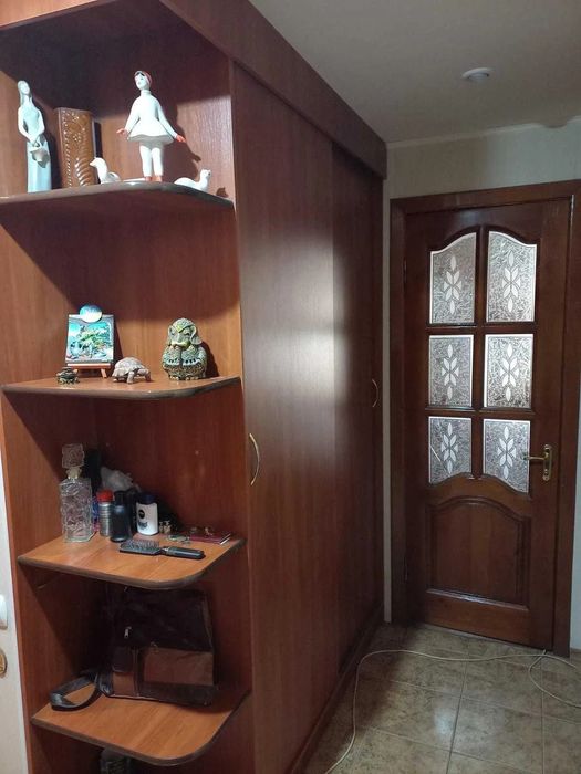 Продам великогабаритну однокімнатну квартиру біля автовокзалу - 38 м.