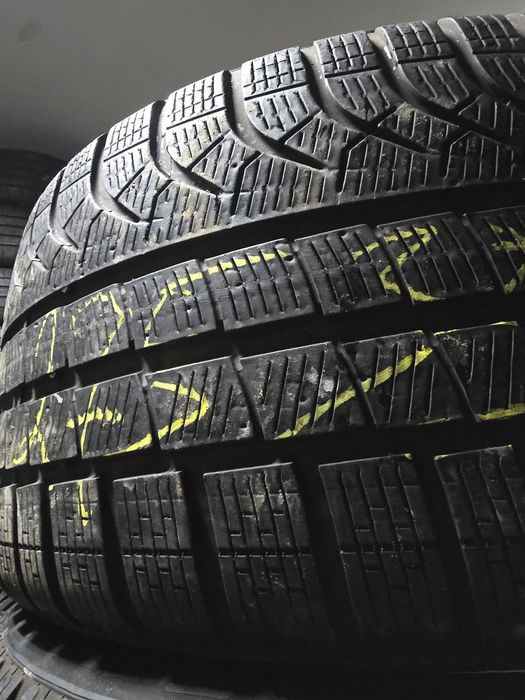 245/40R19 Pirelli Sottozero 22р