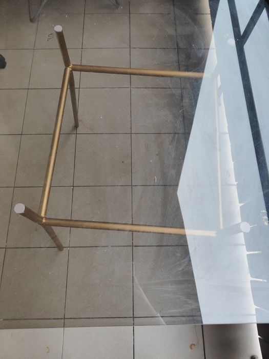 Stół, metalowy stelaż + szyba Glaspol