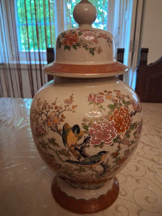 Pote e jarrão em porcelana Japonesa Satsuma