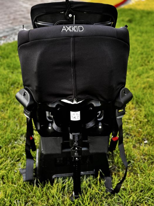 Fotelik Axkid mini kid 1 krótko używamy z gratisami