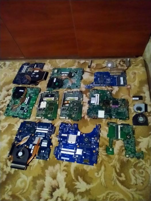 Комплектующие для ноутбуков