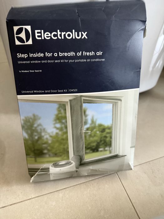 Klimatyzacja Elektrolux EXP34U338CW komplet