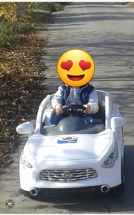 Дитячий електомобіль Geobi LW899Q