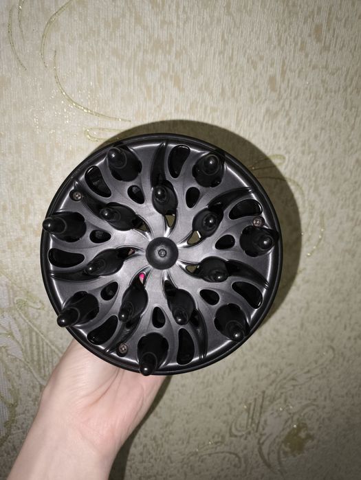 Продам новый диффузор на фен