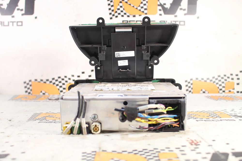 Rádio / auto-rádio MINI Mini (R56)