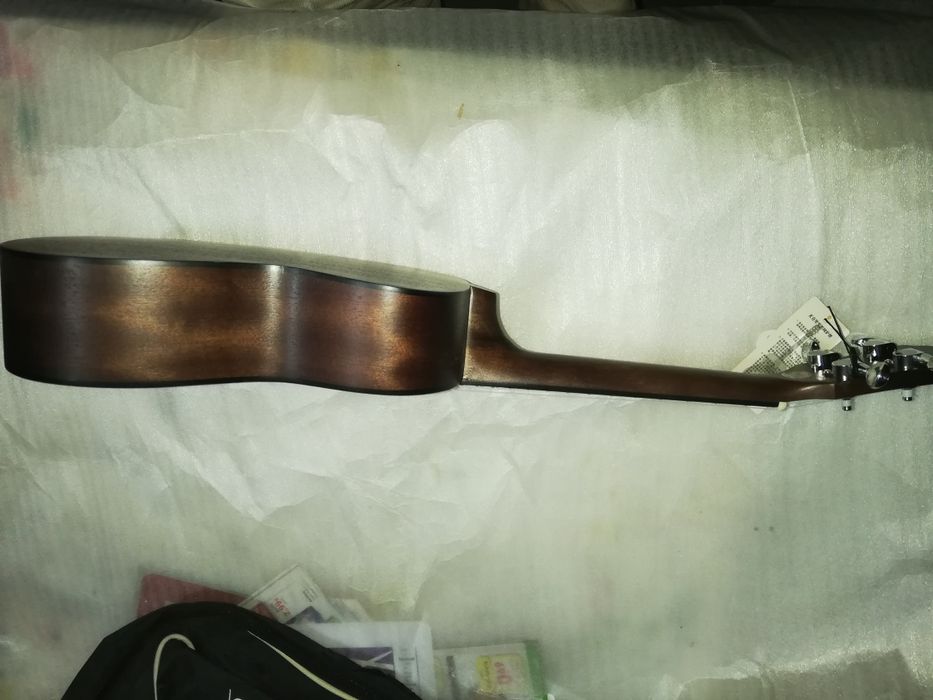 Ukulele concerto madeira