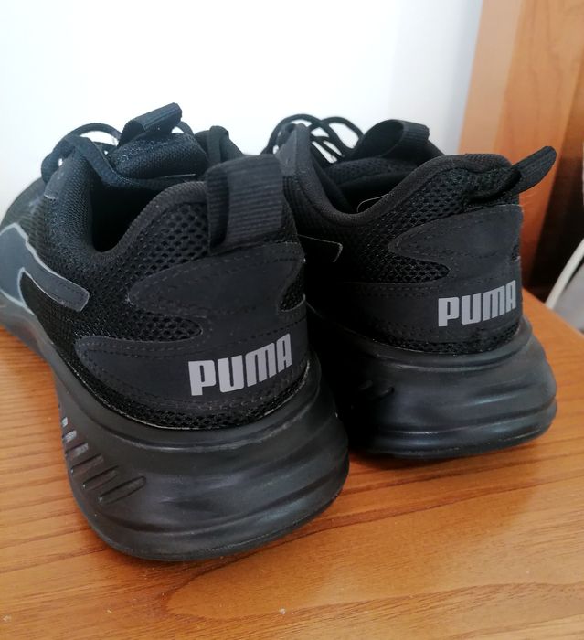 Sapatilhas PUMA - Tamanho 44 (Impecáveis)