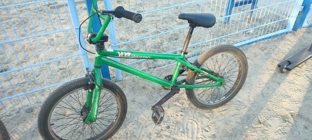 Продам BMX не дорого. Срочно
