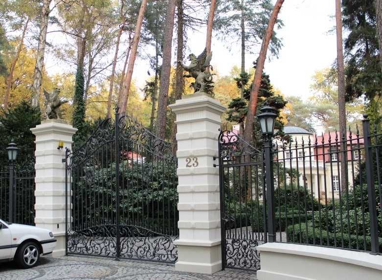 Ogrodzenia Dworkowe,Słupy,Słupki Pałacowe,Boniowane,Kute,Bramy,Bloczki