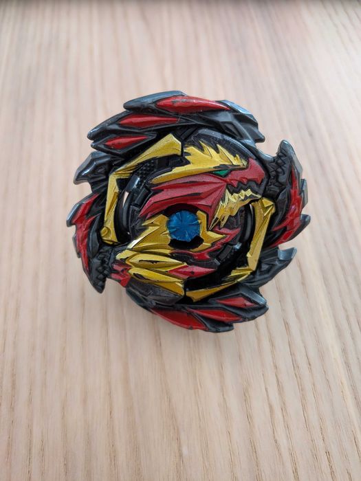 Beyblades Burst da Hasbro a 5 EUR cada