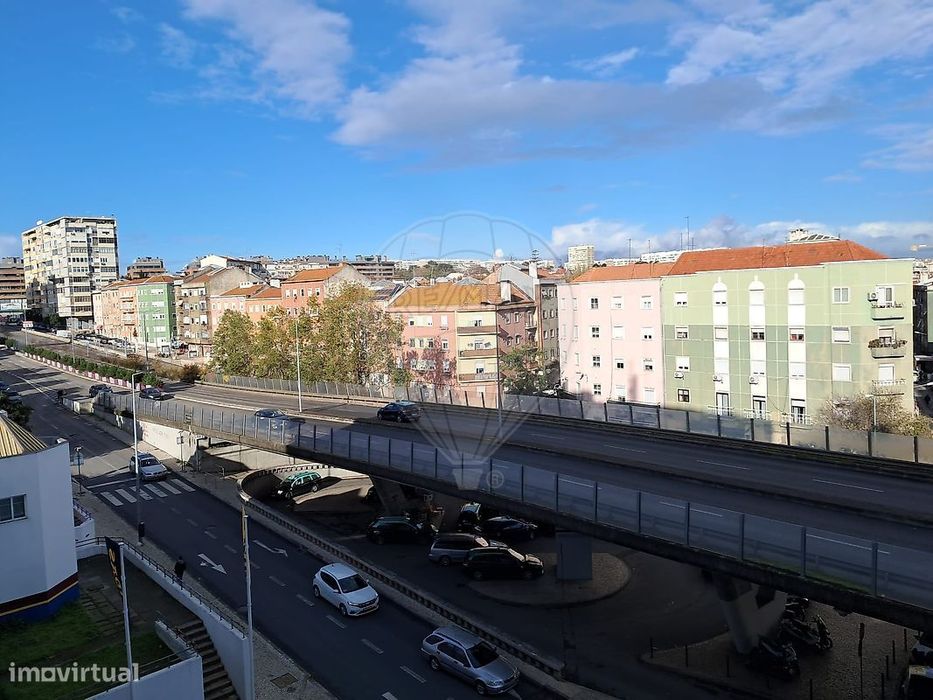 Apartamento T2 para venda — Olivais, Lisboa