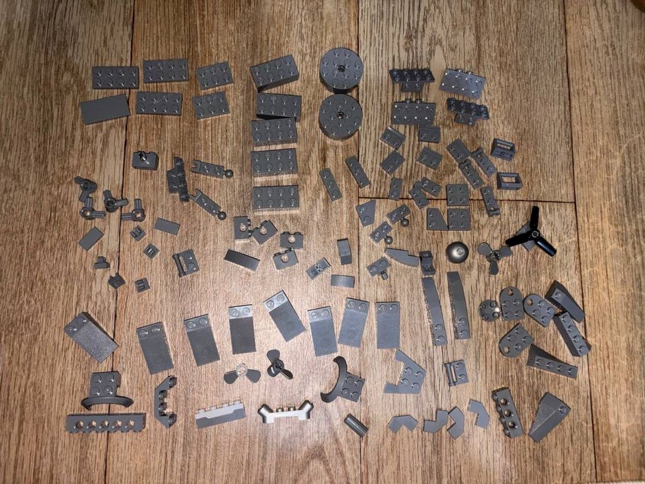Продам оригінальні деталі lego