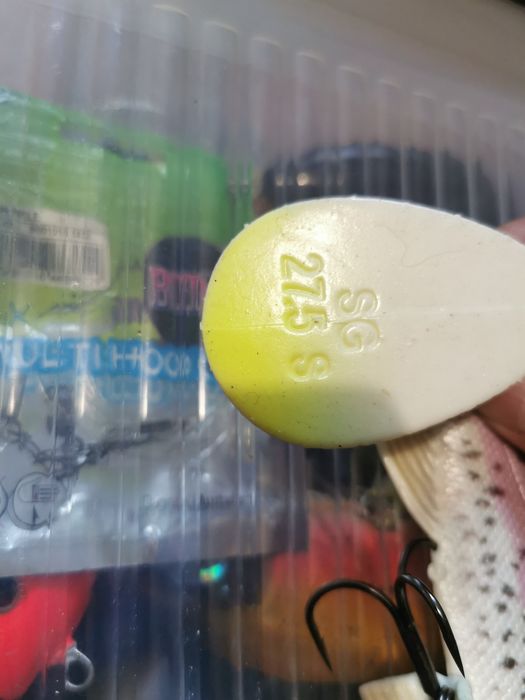 Savage Gear trout 27,5cm rattle trout