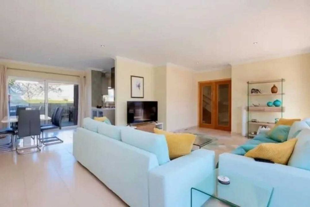 Modern 3-Bedroom Villa with Pool & Lagoon Views | Foz do Arelho | 10min walk from from the Beach
