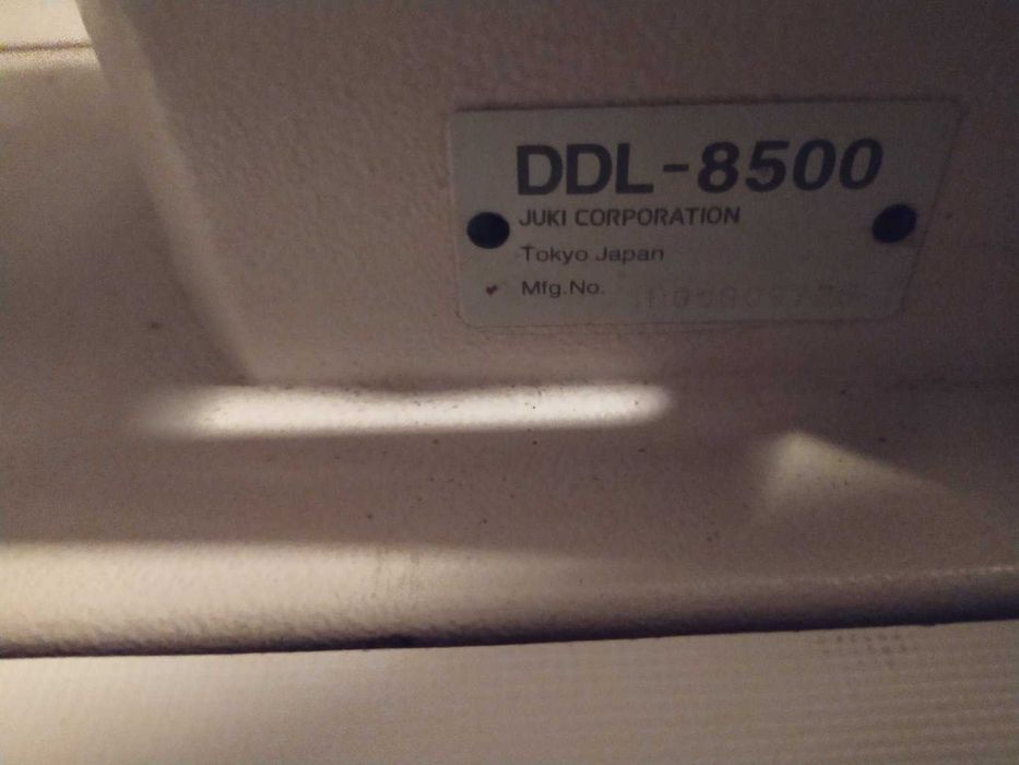 JUKI DDL 8500 Японія швейная машина робоча 380в зі столом