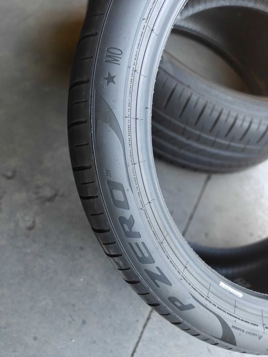 Pirelli PZero R20 245/40 2шт шини літні 24рік з нового мерседес передні шини
