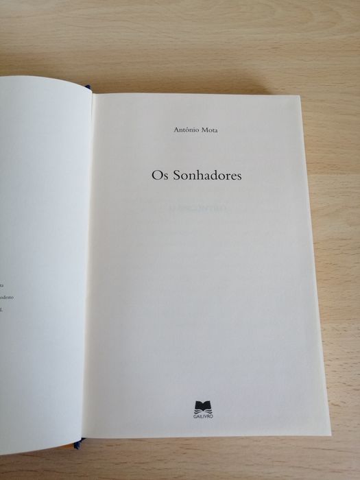 Book The Dreamers64283583754755122