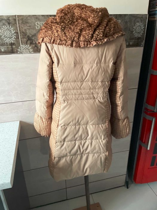 Super ciepła i elegancka  kurteczka Rufuete roz.XL